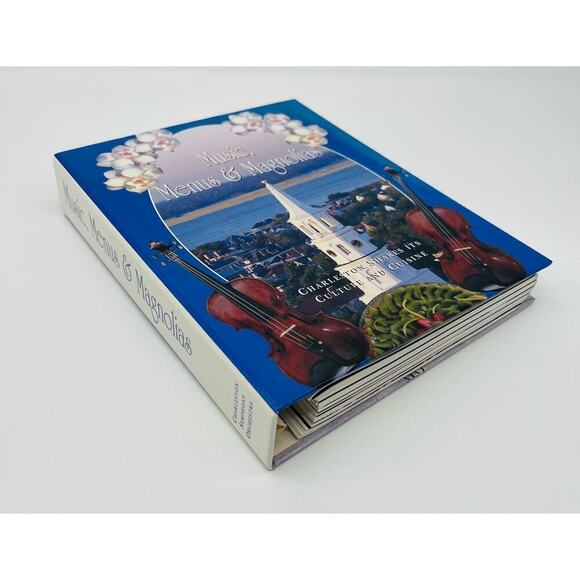 Vintage Charleston hardcover cookbook MUSIC MENUS & MAGNOLIAS - Picture 3 of 16